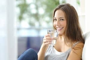 drink water boosts immune system woman 
