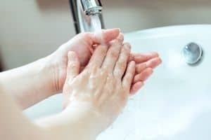 wash hands for immune system health 