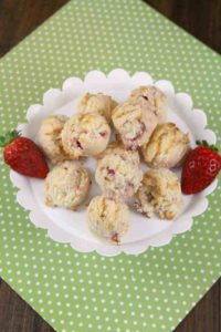 low carb strawberry cheesecake cookies